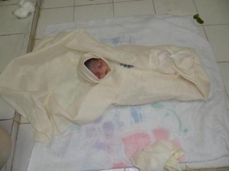 استشهاد طفلة بحرينية بغازات سامة أطلقتها قوات النظام
